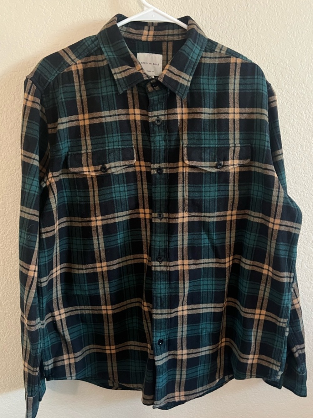 Excellent Condition- American Eagle Green and Tan Plaid Flannel Shirt